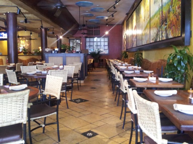 dining room 1 768x576