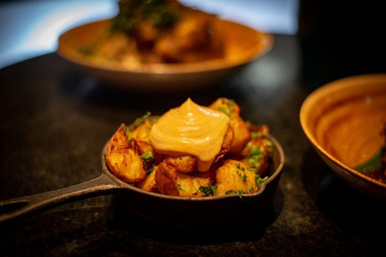 patatas bravas paprika 1 768x513